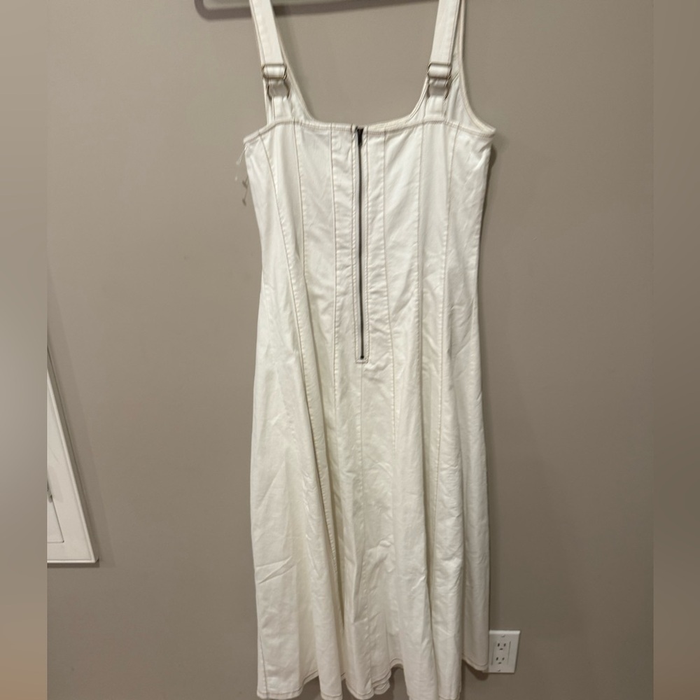 Petal & Pup Una Midi Dress in white - Picture 13 of 14